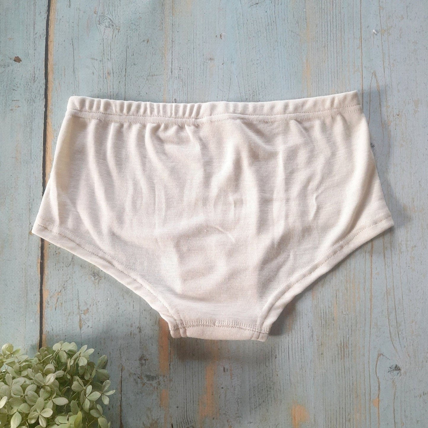 Merino wool / silk womens hipsters. Hypoallergenic Undies. Ladies comfortable Underwear. Thin lightweight panties.