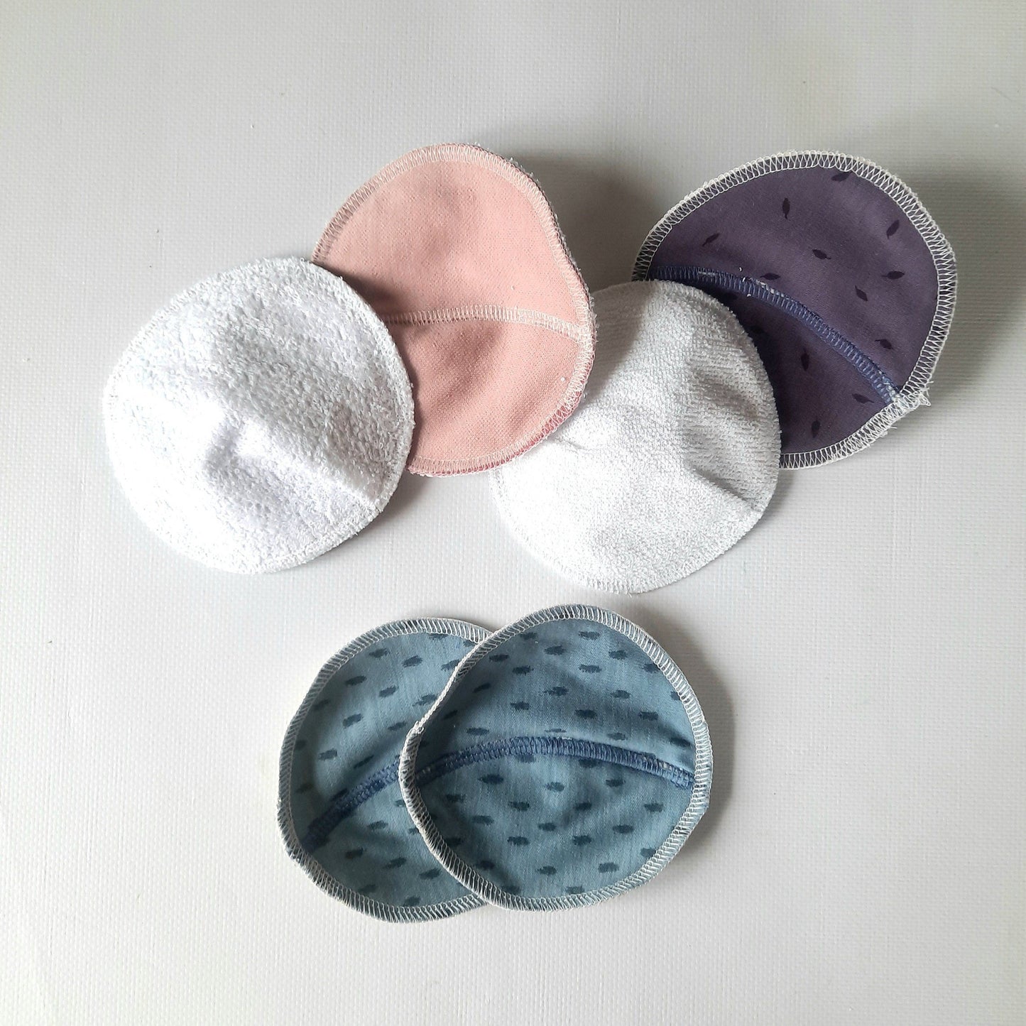 Merino Wool Nursing pads. Reusable Anatomic Breastfeeding Pads with PUL. Leakproof Washable. 4 layers.