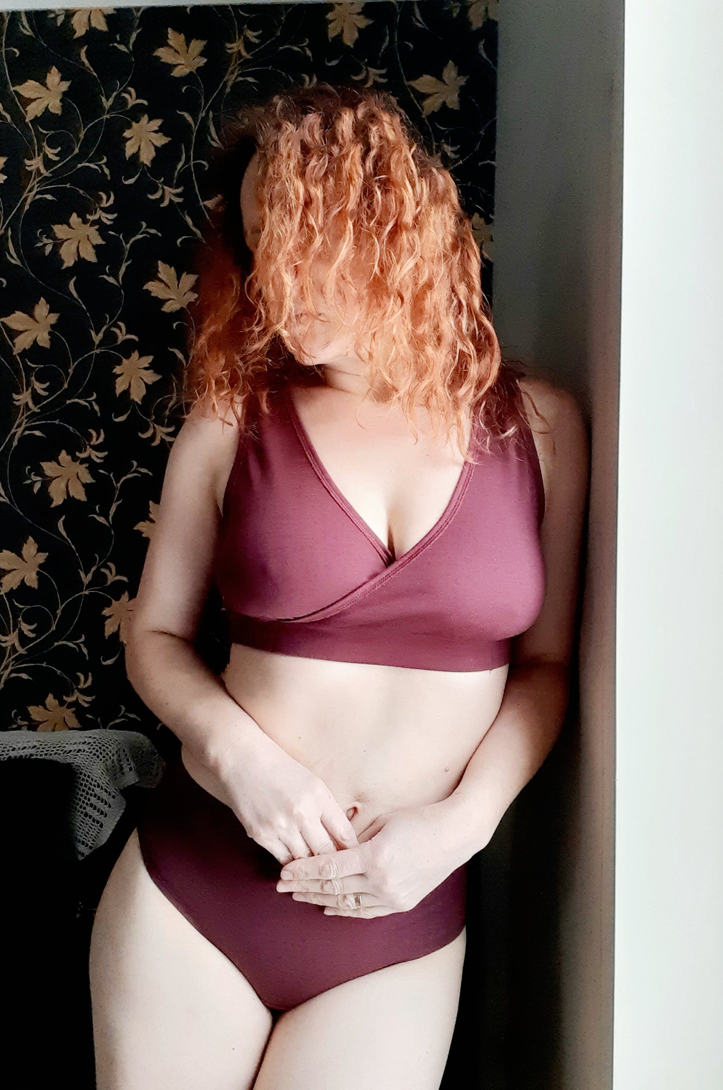 Merino wool / Cotton Bra for sensitive skin. Nursing bra. Burgundy