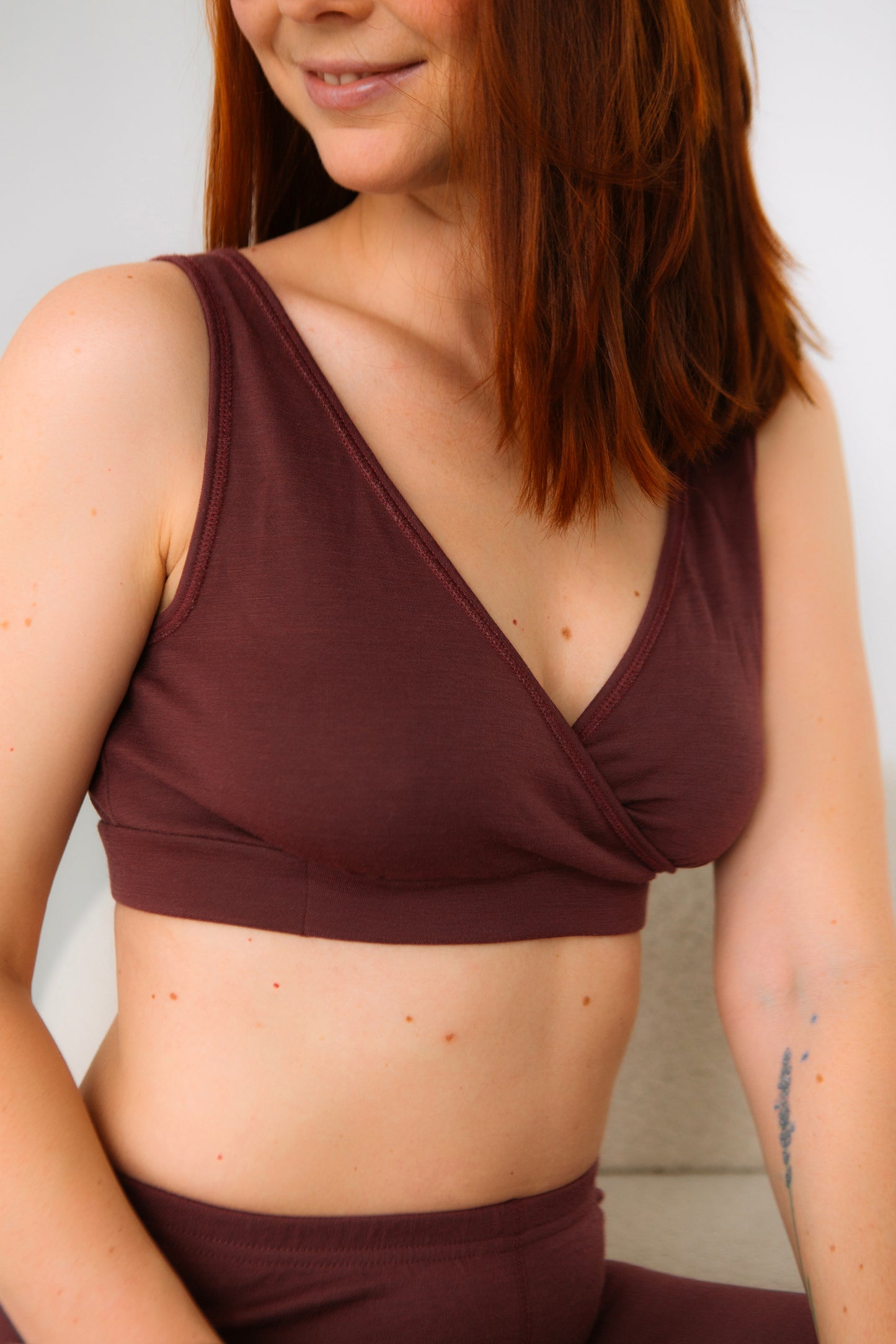 Merino wool / Cotton Bra for sensitive skin. Nursing bra. Burgundy