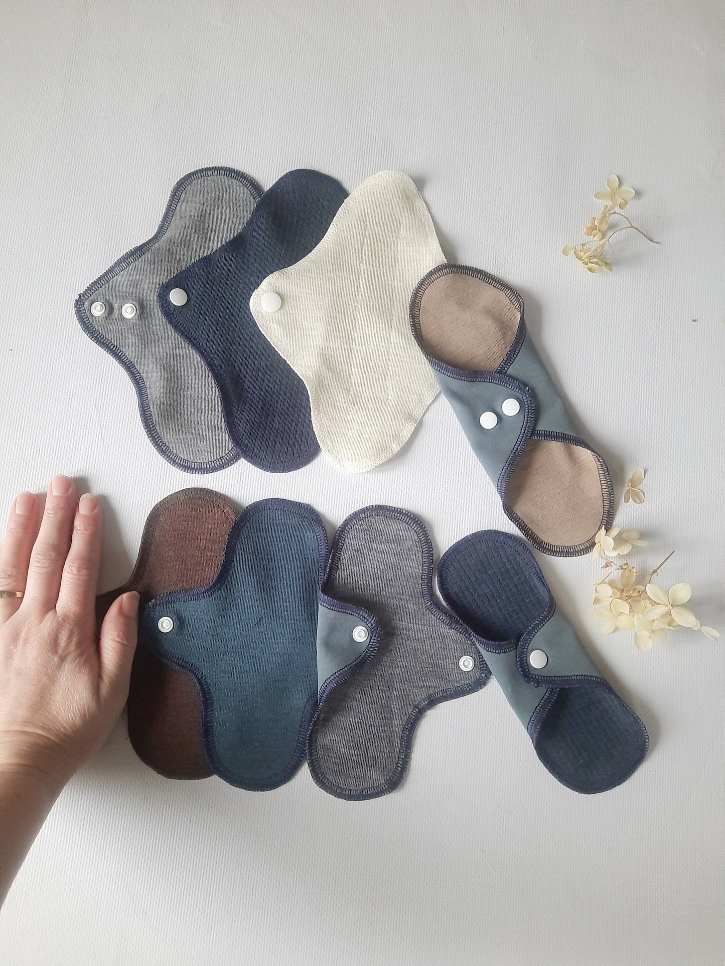 No PUL. Merino Wool with Silk Panty Liners. Ultrathin Daily Pantyliner. Winged Reusable Light Flow Pads.